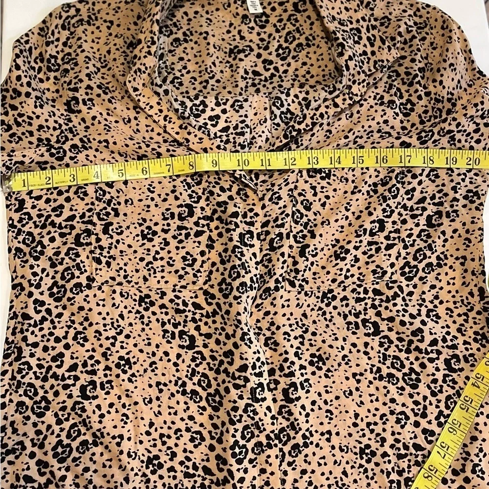 Cloth & Stone for Anthropologie Animal Print Blouse Sz Medium - Picture 10 of 10